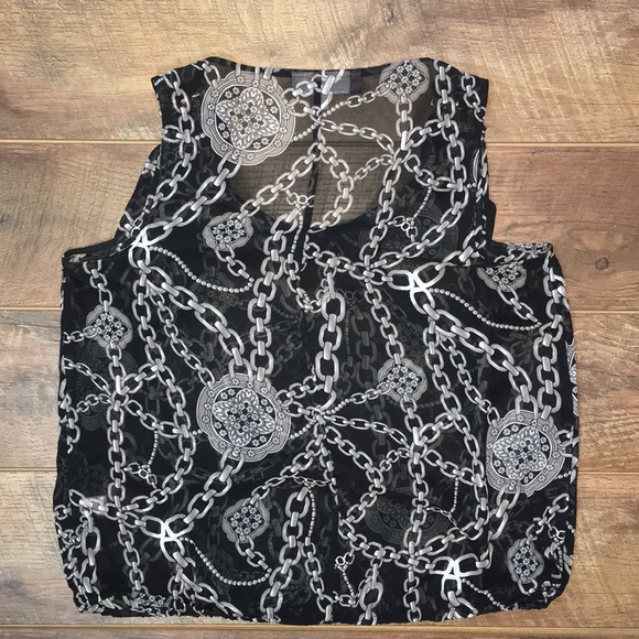 Jennifer Lopez Sheer Chain Tank Top - Picture 3 of 6